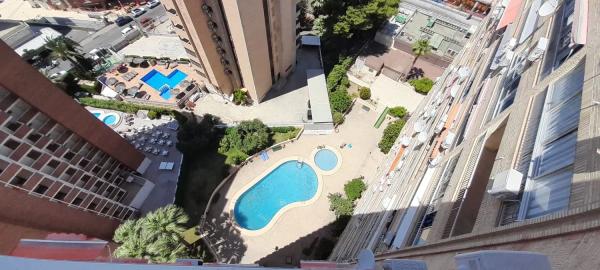 Piso en calle Gerona, 30