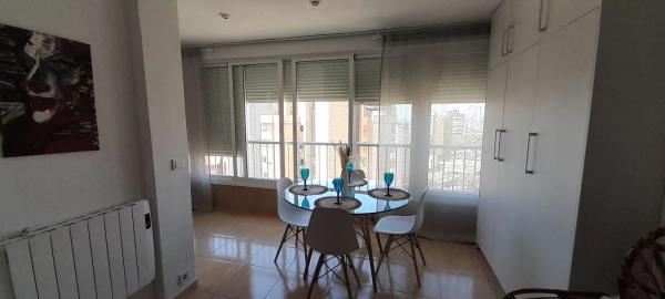 Piso en calle Gerona, 30