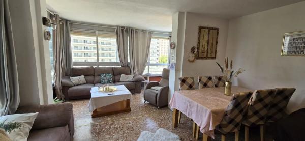 Piso en calle Derramador, 12