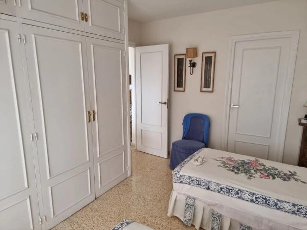 Piso en calle de Berlín, 6