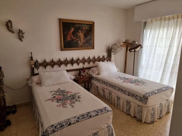 Piso en calle de Berlín, 6