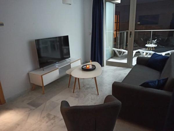 Piso en calle de Viena, 8