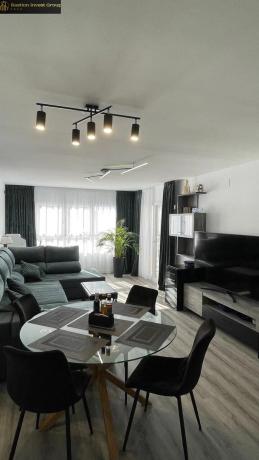 Piso en calle Ibiza, 12