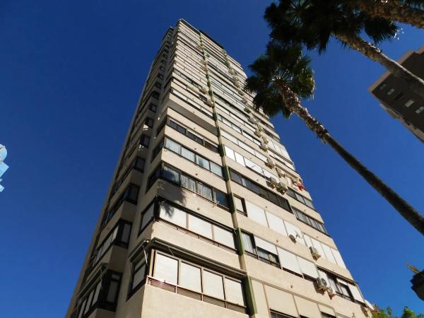 Piso en avenida del Doctor Orts Llorca, 19