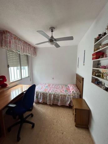 Piso en calle de Antonio Ramos Carratalá, 10