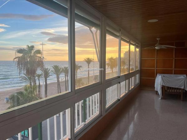 Piso en calle de Valencia