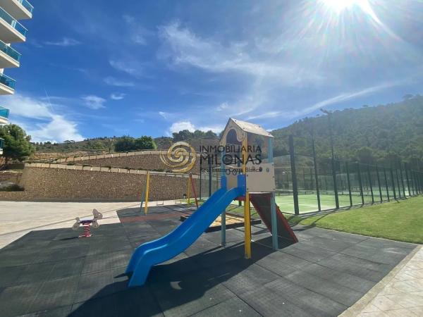 Piso en calle de Viena, 8