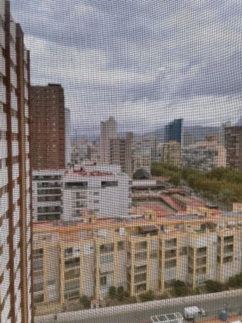 Piso en avenida Alcoi, 17