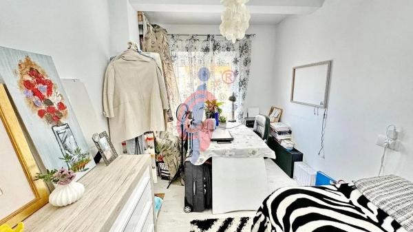 Piso en calle Miguel Hernández, 126