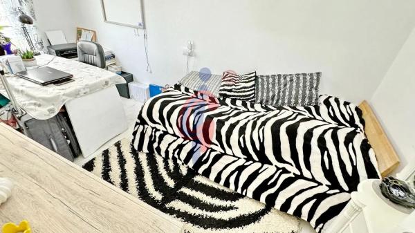 Piso en calle Miguel Hernández, 126