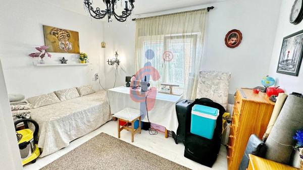 Piso en calle Miguel Hernández, 126