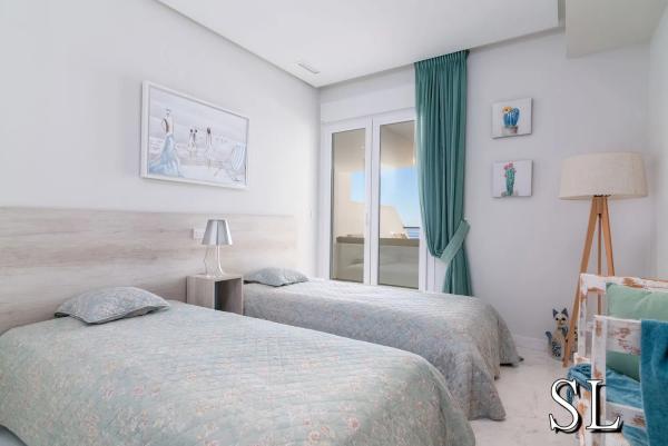 Piso en avenida Europa, 850