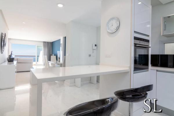 Piso en avenida Europa, 850