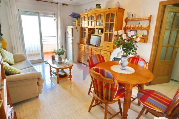 Piso en calle Baleares, 8