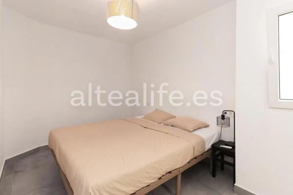 Piso en calle Conde de Altea