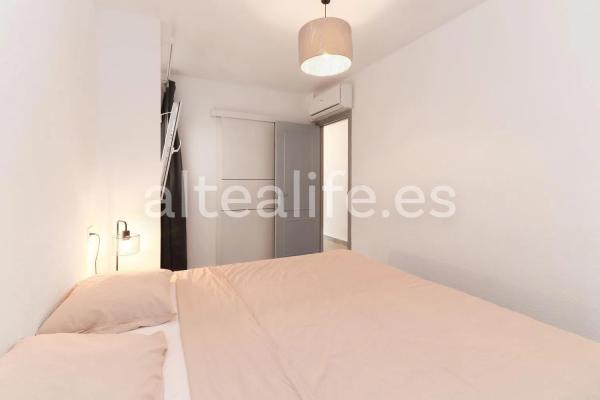 Piso en calle Conde de Altea