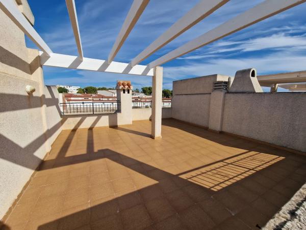 Piso en calle Lisboa, 27