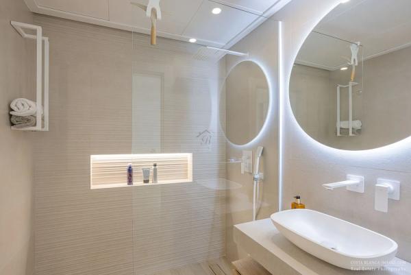 Ático en plaza Sup-8