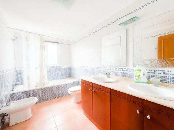 Casa independiente en calle Costa Esmeralda