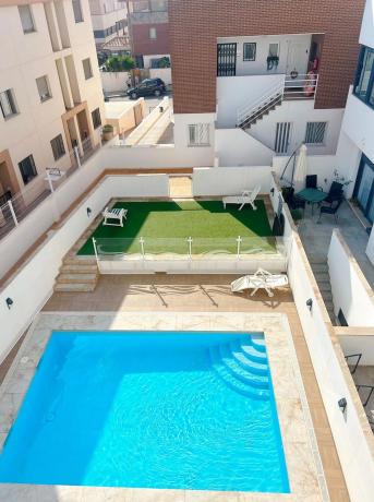 Chalet adosado en calle Callosa