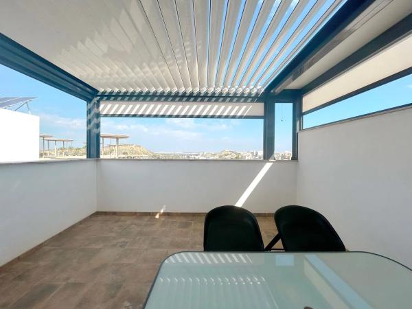 Chalet adosado en calle Callosa