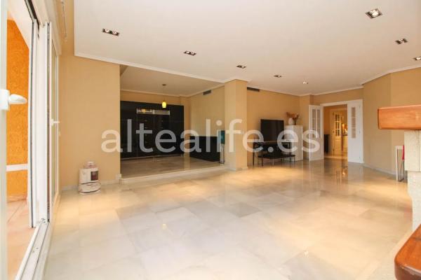 Piso en calle Ducado Real