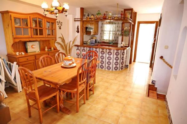 Casa independiente en avenida de la Libertad, 72