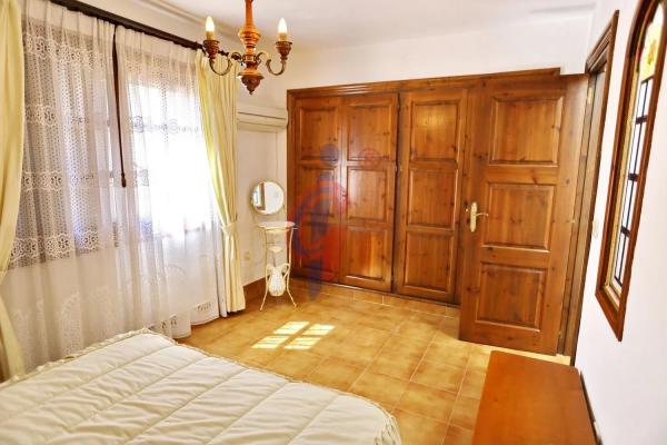 Casa independiente en avenida de la Libertad, 72