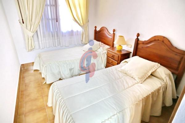 Casa independiente en avenida de la Libertad, 72