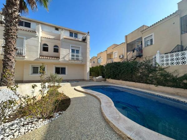 Casa independiente en calle el Dèntol, 5