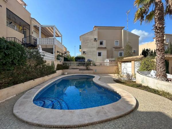 Casa independiente en calle el Dèntol, 5