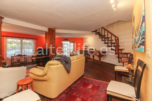 Chalet adosado en calle el Torcas