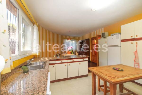 Chalet adosado en calle el Torcas