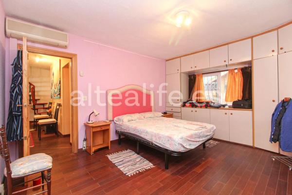 Chalet adosado en calle el Torcas