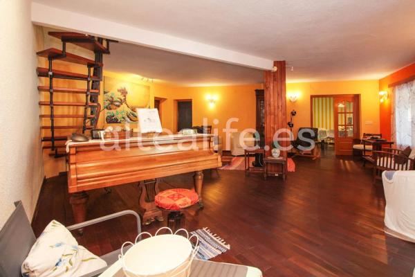 Chalet adosado en calle el Torcas