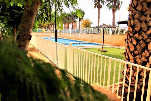 Piso en avenida del Puerto, 54