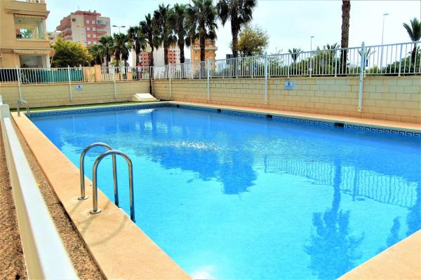 Piso en avenida del Puerto, 54