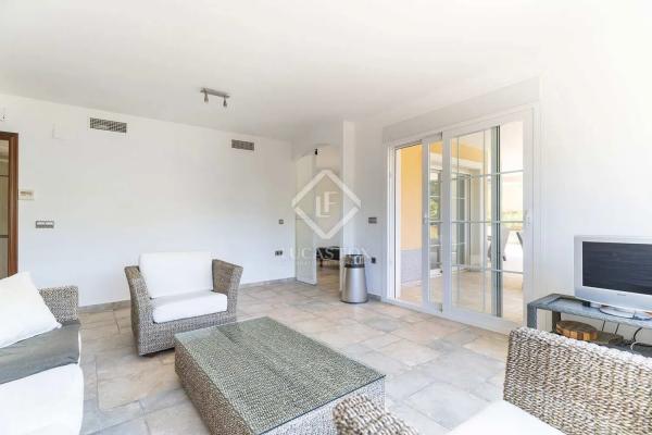 Casa independiente en calle la Colometa