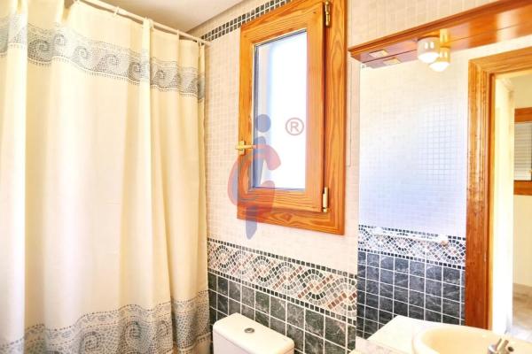 Casa independiente en calle Italia, 11