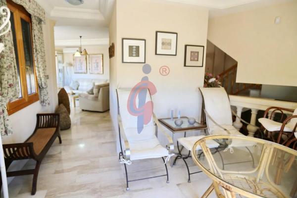 Casa independiente en calle Italia, 11