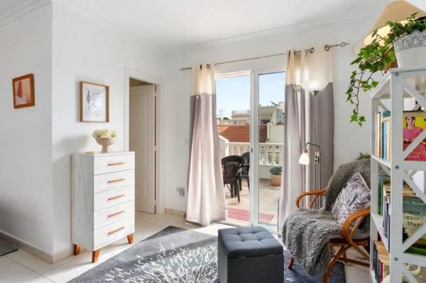 Chalet adosado en Urbanización Pinomar