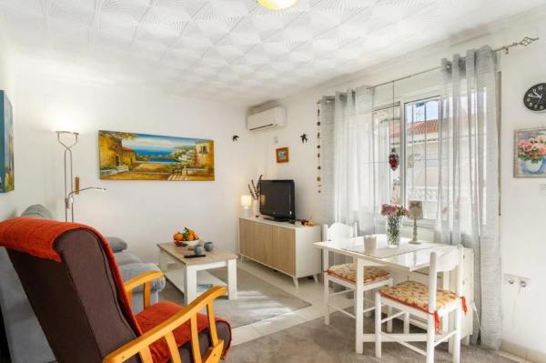 Chalet adosado en Urbanización Pinomar