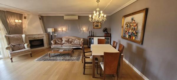 Casa independiente en calle Puput, 4