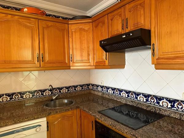 Casa independiente en calle Alemania