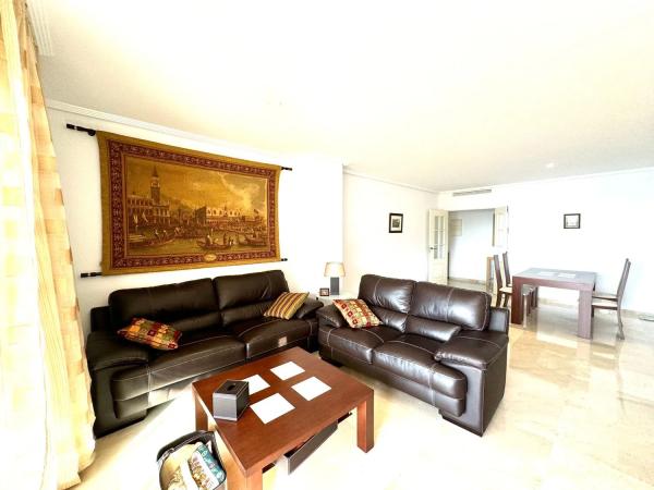 Piso en calle Sorell, 2