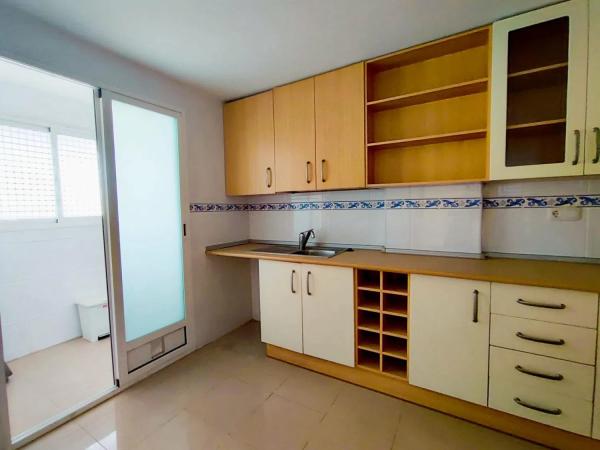 Piso en avenida del Puerto