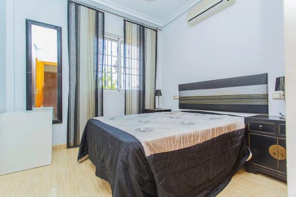 Casa independiente en Urbanizacion el Raso, 51