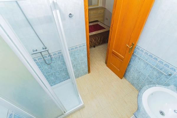 Casa independiente en Urbanizacion el Raso, 51