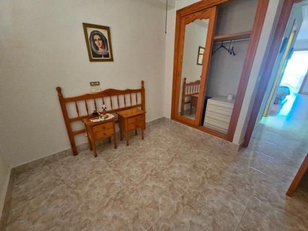 Chalet pareado en calle Francia, 11