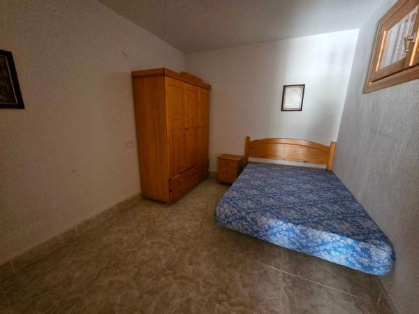 Chalet pareado en calle Francia, 11